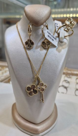 تصویر نیم ست ونکلیف